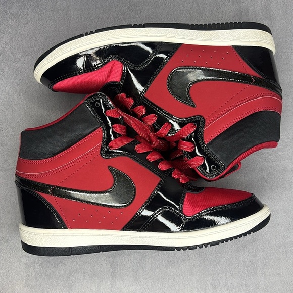 🔥🔥🔥Nike Force Dunk Sky High Hidden Wedge Heel Blk Red Women Sneaker Size: 9.5🔥🔥🔥 - Picture 7 of 10